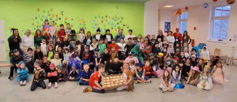 Buntes Faschingstreiben in der Volksschule Wölbling